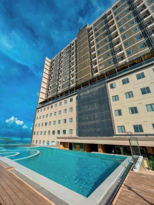 Uma Hotel And Residences Naga  Esterno foto